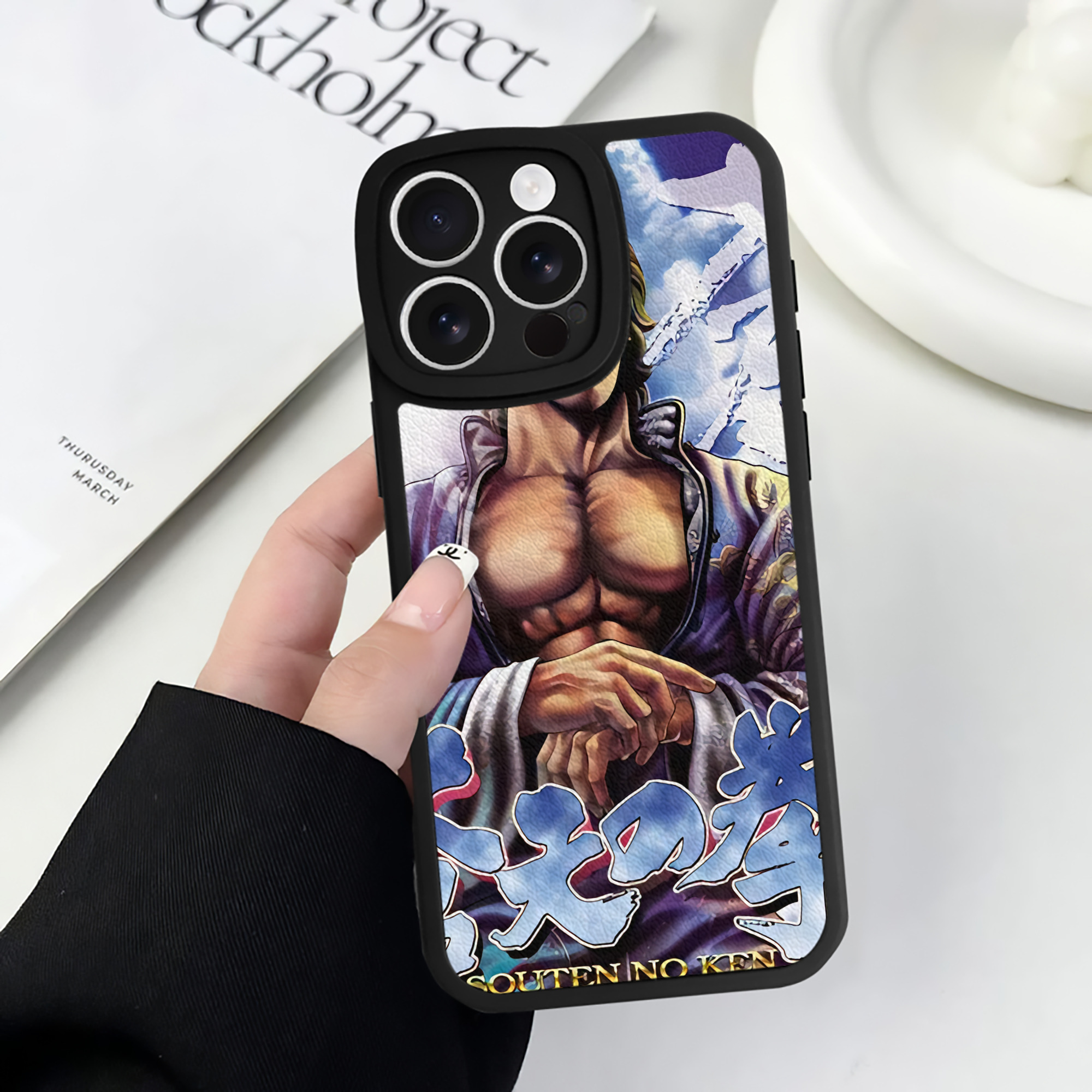 （画像用） 北斗の拳 Fist of the North Star 【iPhone 16シリーズ対応】シリコンスマホケース（レザー調） 材質：シリコン